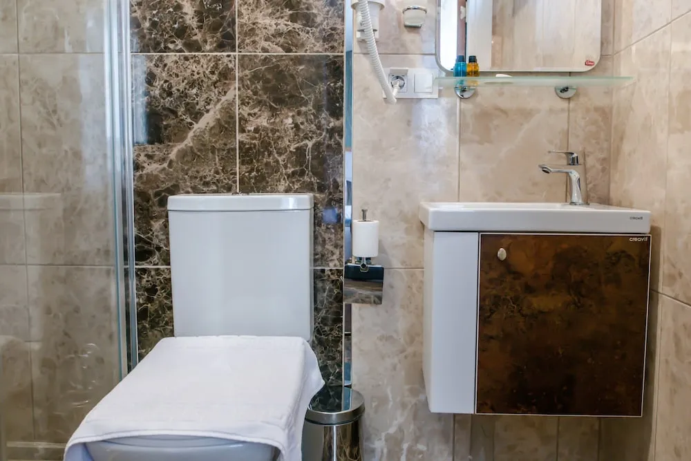 Classic Üç Kişilik Oda