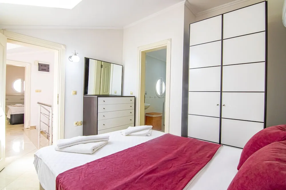 Villa, 4 Yatak Odası