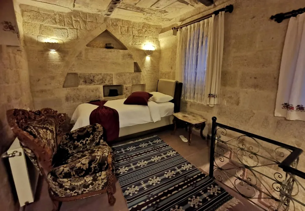Deluxe Twin Suite