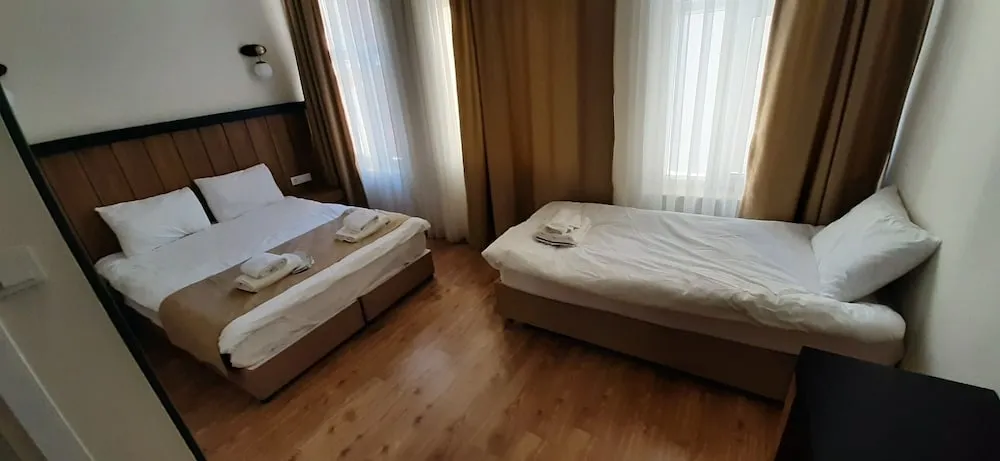 Standard Üç Kişilik Oda