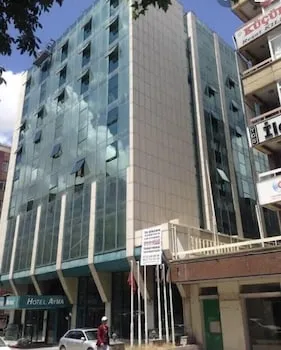 Ayma Hotel