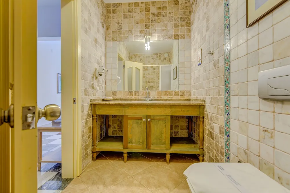 İki Ayrı Yataklı Oda, Balkon