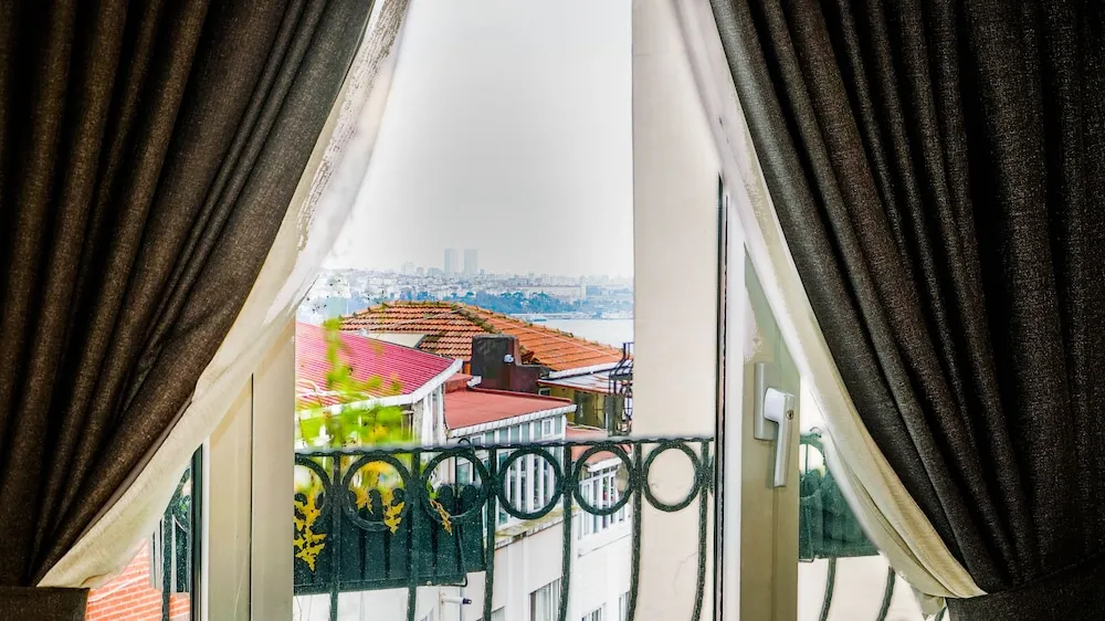 Deluxe Çatı Katı Süiti (Penthouse)