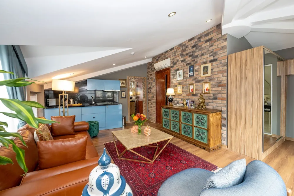 Deluxe Çatı Katı Süiti (Penthouse)