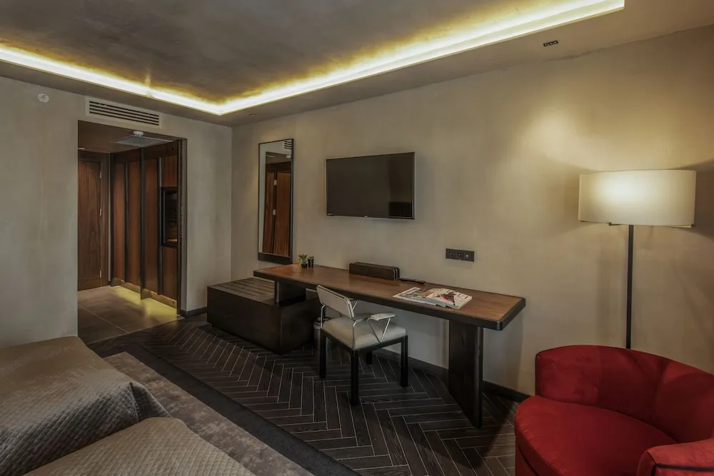 Deluxe Tek Büyük veya İki Ayrı Yataklı Oda