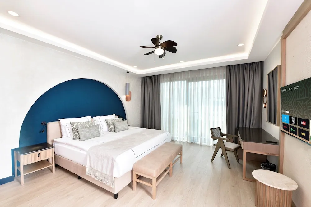 CASITA by Ethno 1+1