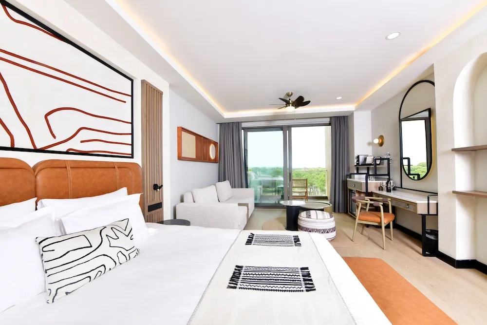 Deluxe Room Forest View