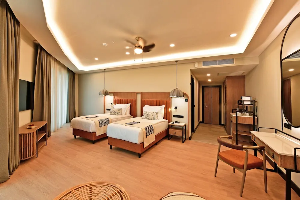 Family Corner Suite Sea View