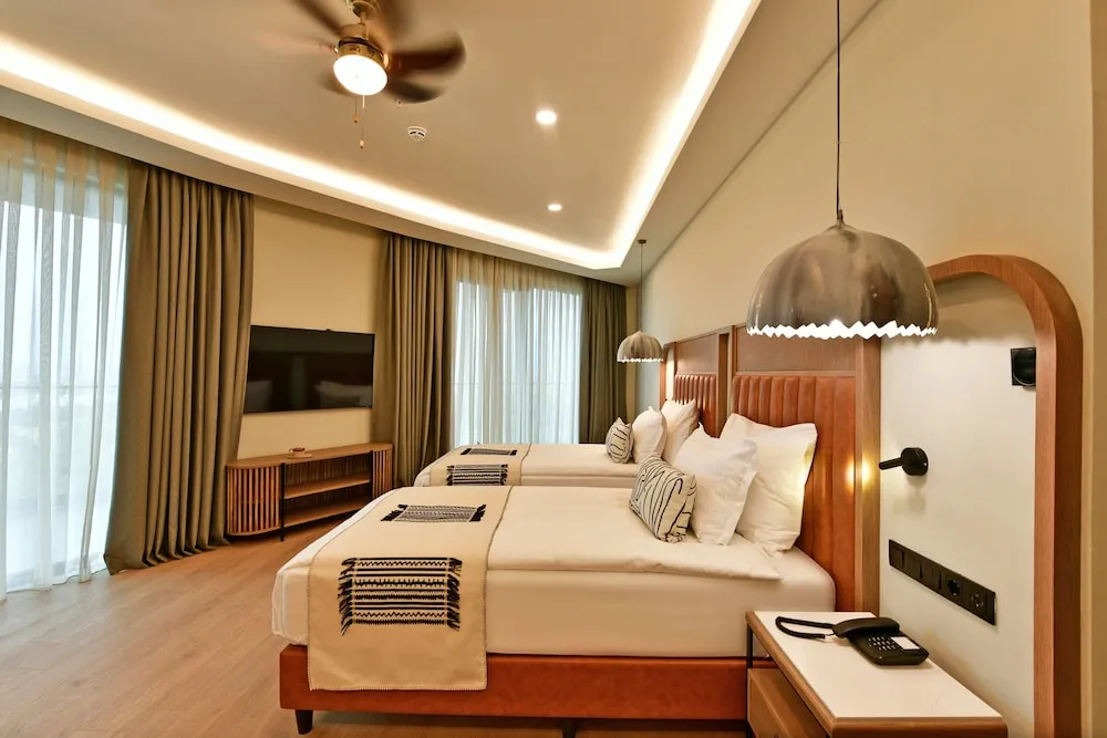 Family Corner Suite Sea View