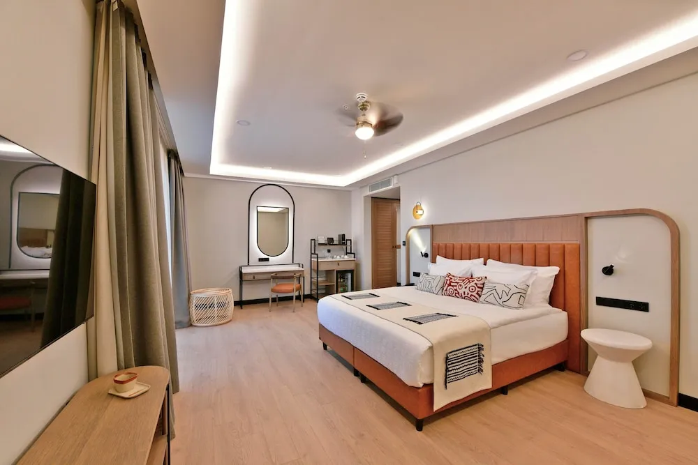 Family Corner Suite Sea View