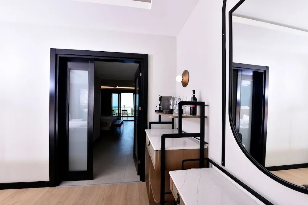 Family Suite Interior View
