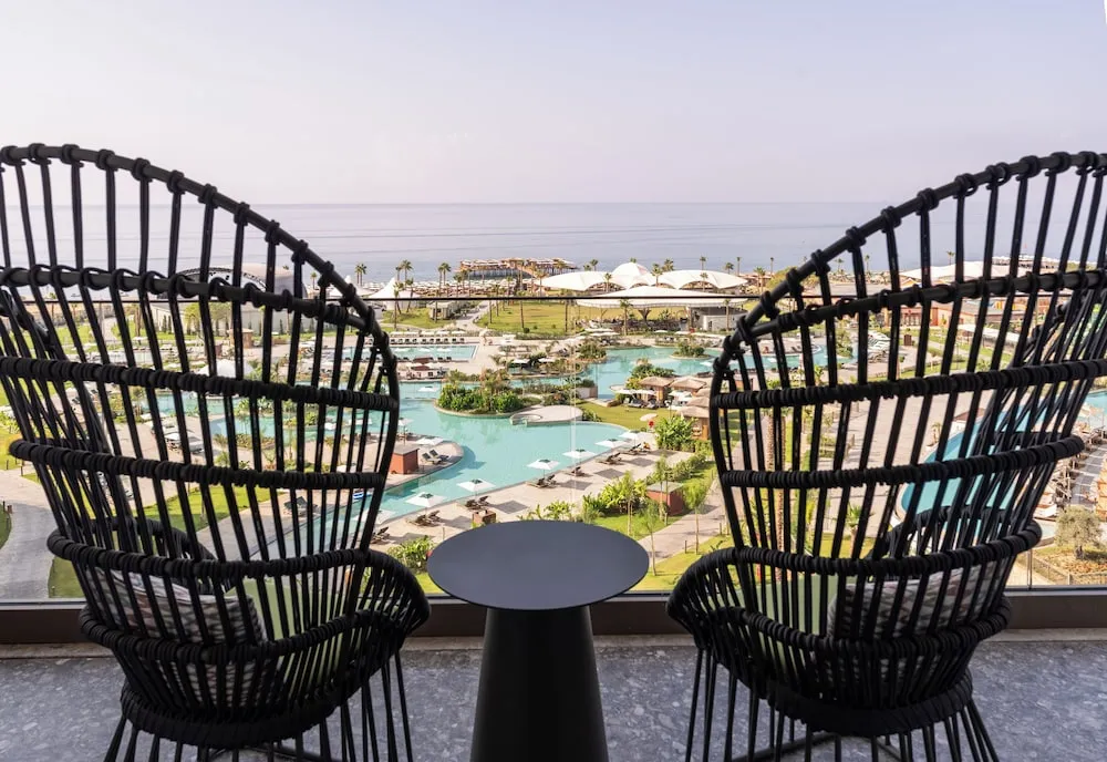 Superior Whirlpool Room Sea View