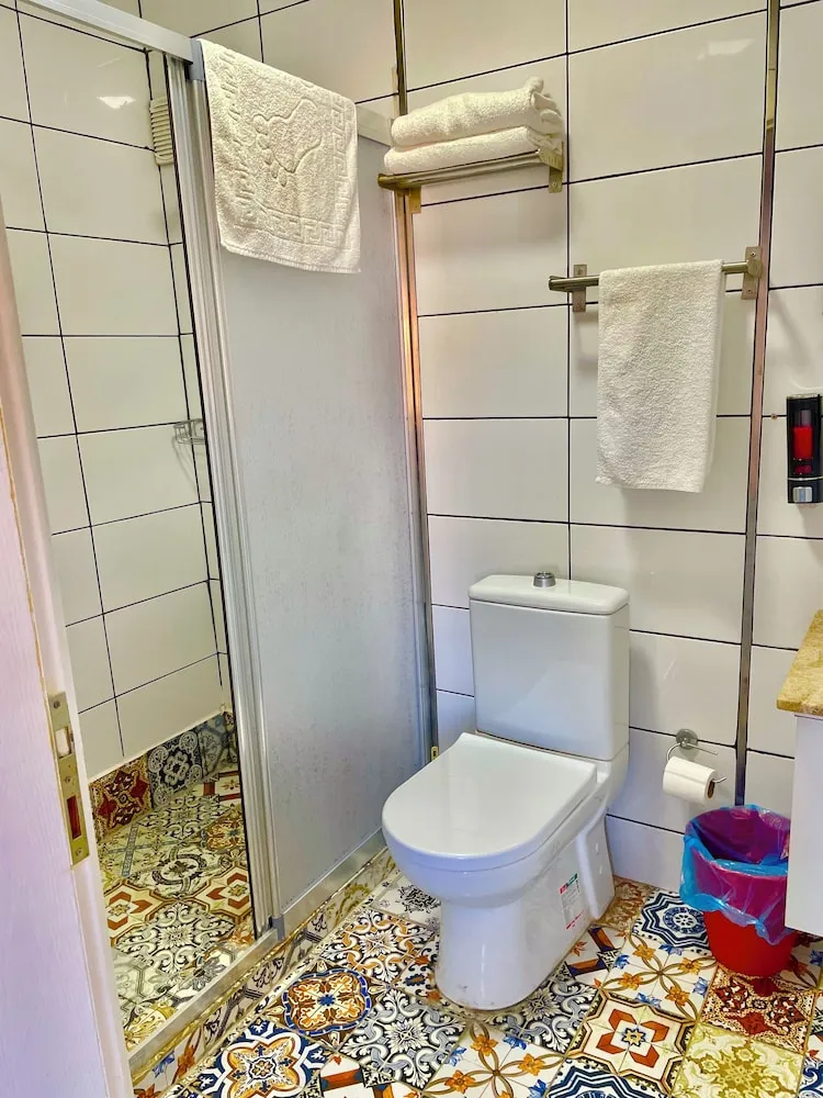 Standard Üç Kişilik Oda, Deniz Manzaralı