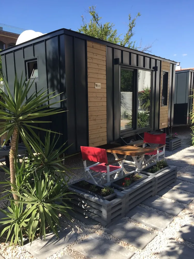 Standard Ağaç Ev, Bahçe Manzaralı