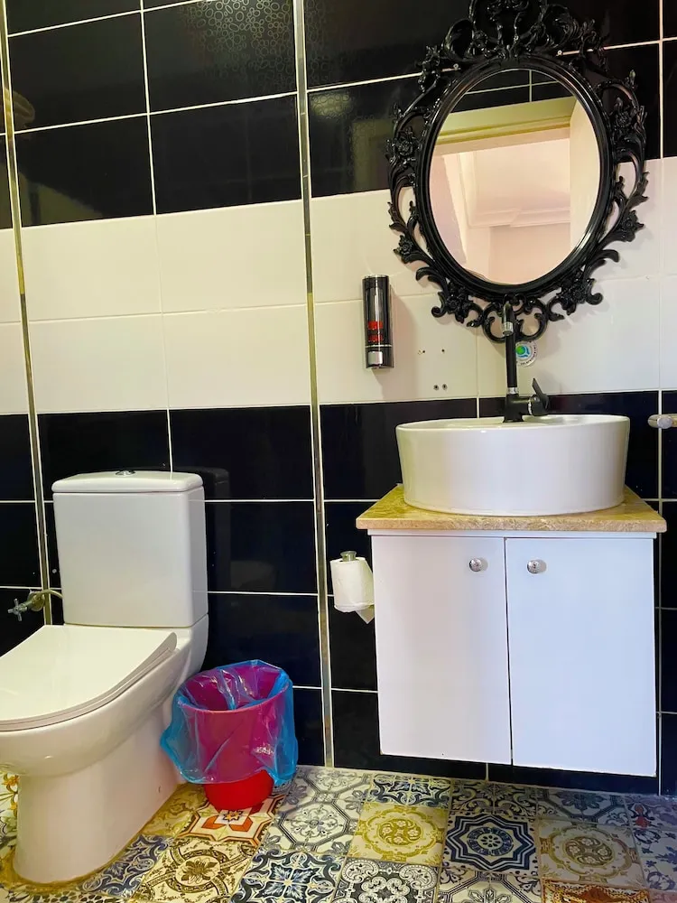 Standard Üç Kişilik Oda, Bahçe Manzaralı