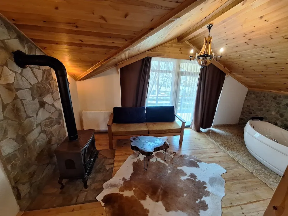 Deluxe Bungalov