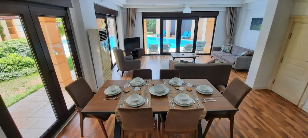 Luxury Villa