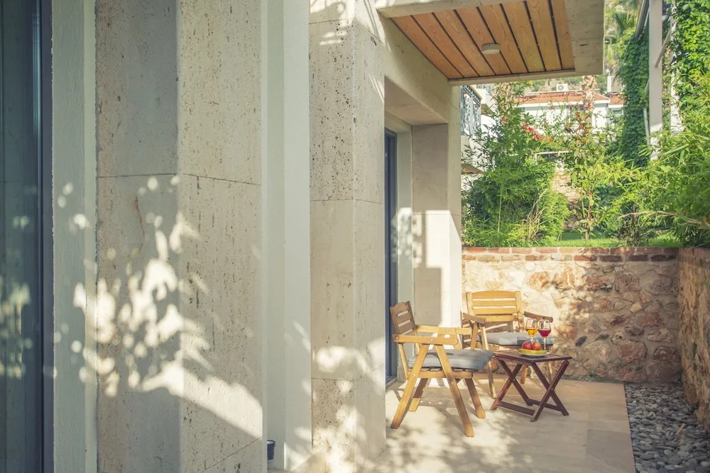 Luxury Tek Büyük Yataklı Oda