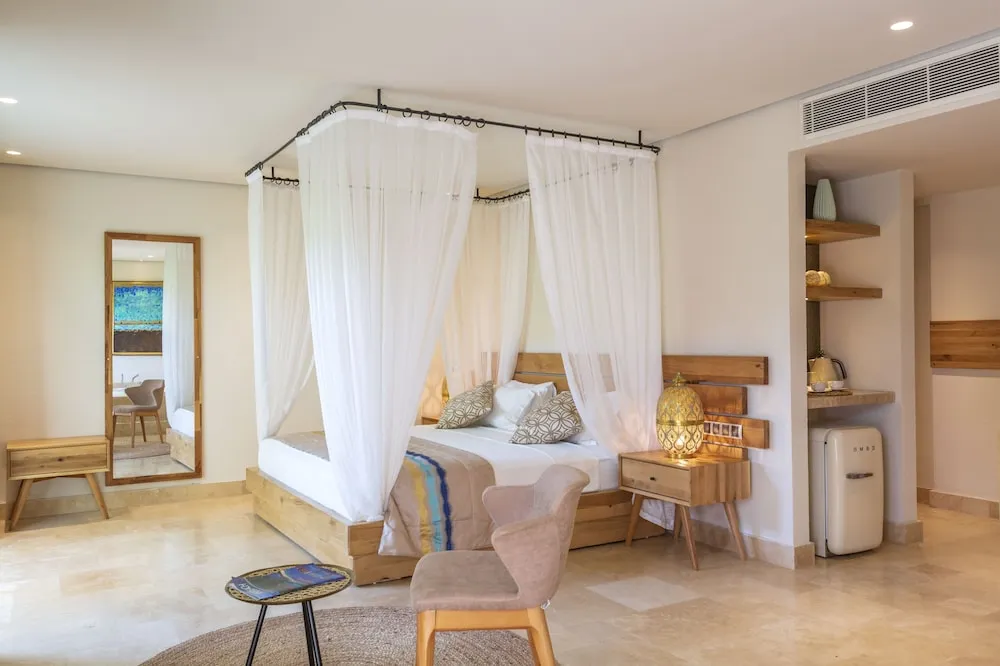 Luxury Tek Büyük Yataklı Oda