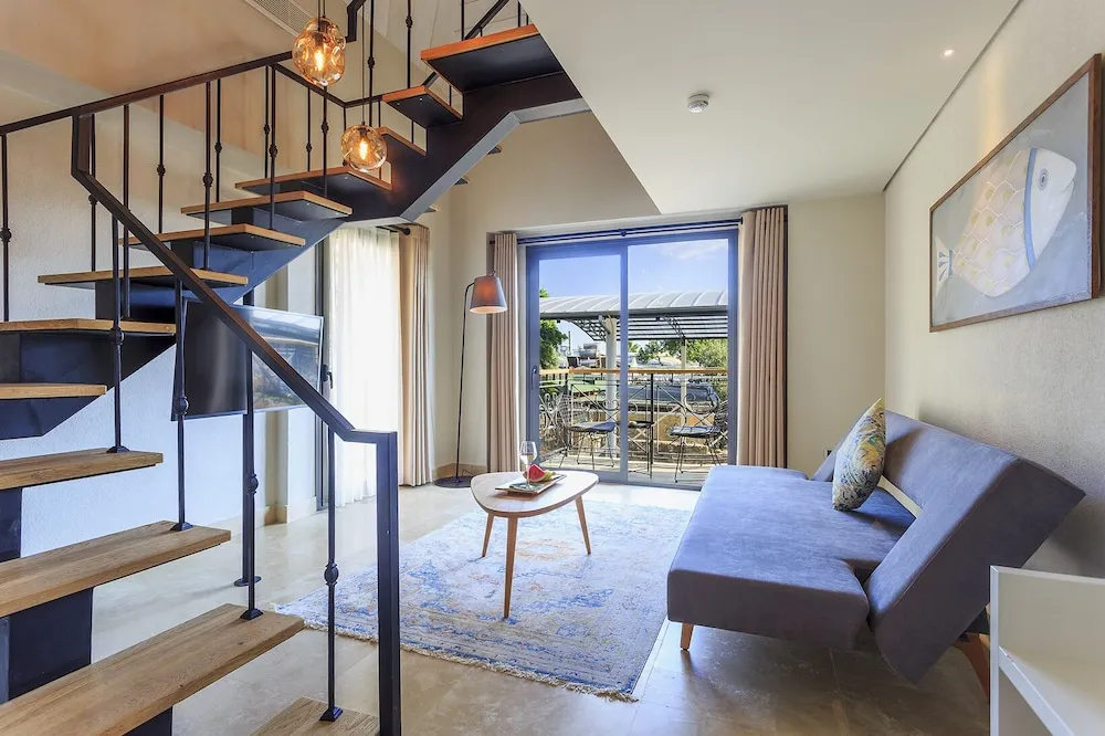 Deluxe Çatı Katı Süiti (Penthouse)