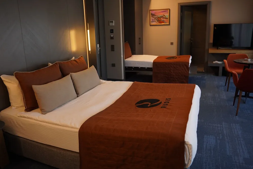 Luxury Tek Büyük Yataklı Oda, Küvet, Deniz Manzaralı