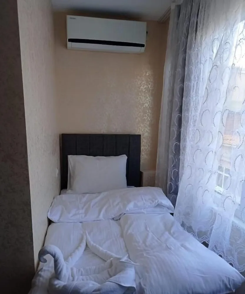 Grand İki Ayrı Yataklı Oda