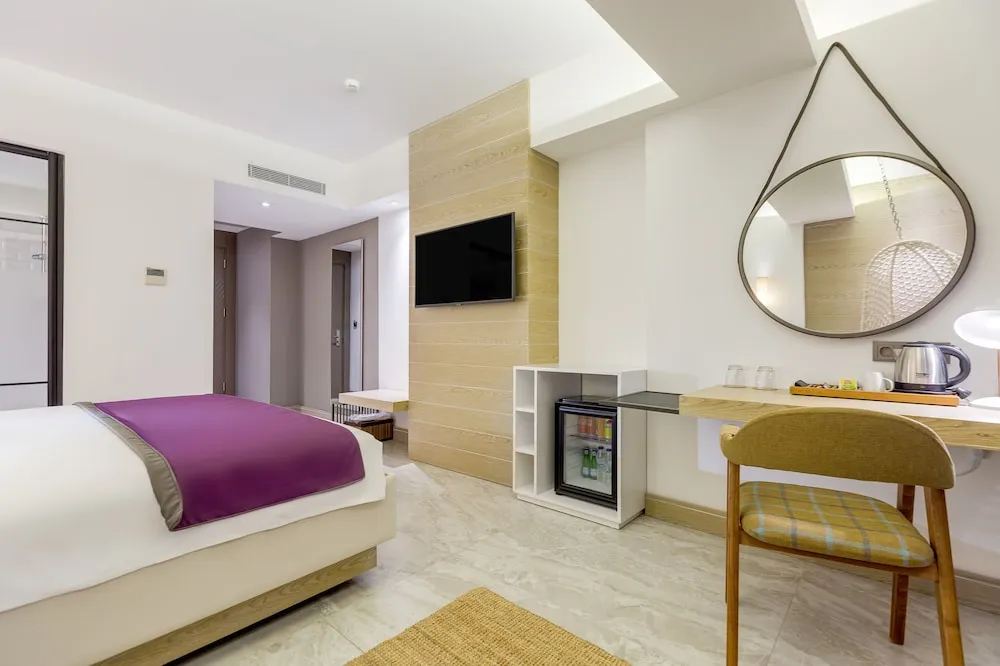 Deluxe Tek Büyük Yataklı Oda, 1 En Büyük (King) Boy Yatak, Sıcak Su Küveti, Deniz Manzaralı