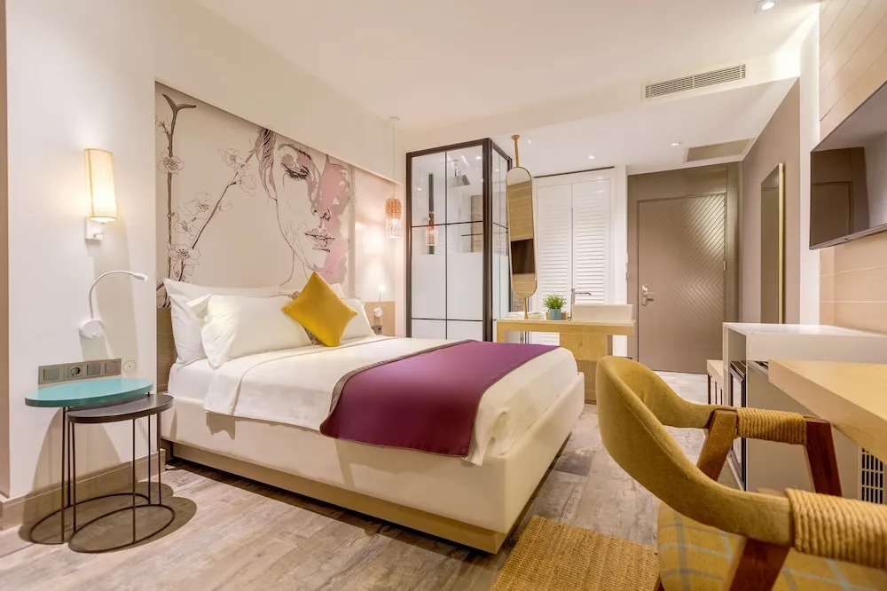Deluxe Tek Büyük Yataklı Oda, Deniz Manzaralı