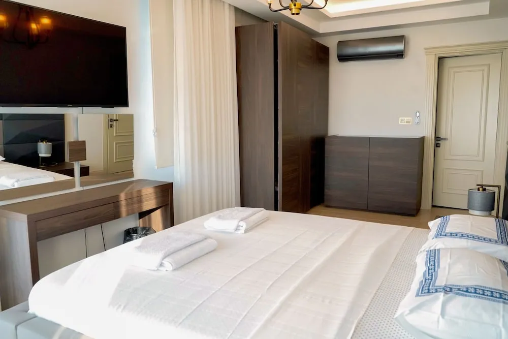 Luxury Villa, Deniz Manzaralı, Bahçeli