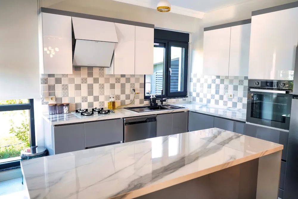 Luxury Villa, Deniz Manzaralı, Bahçeli