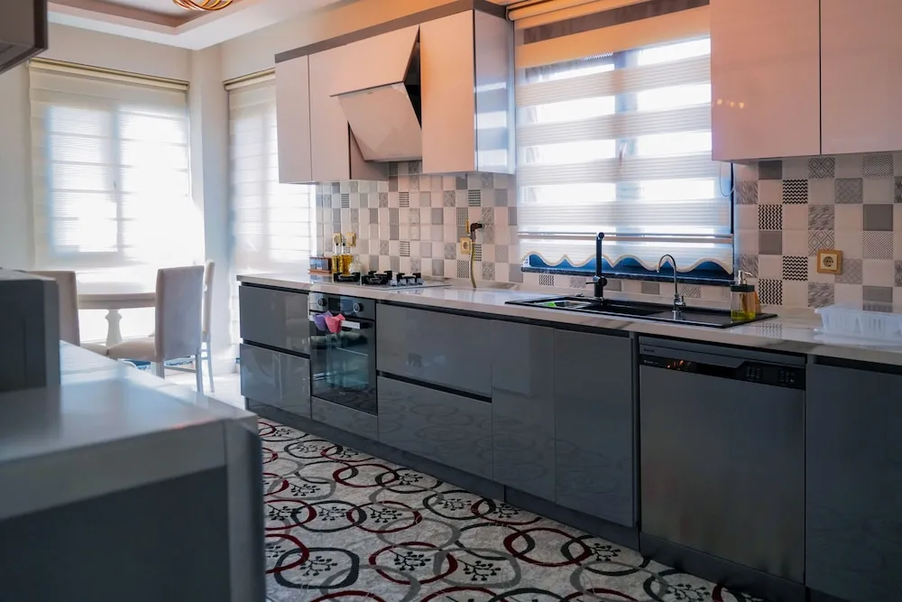 Luxury Villa, Deniz Manzaralı, Bahçeli