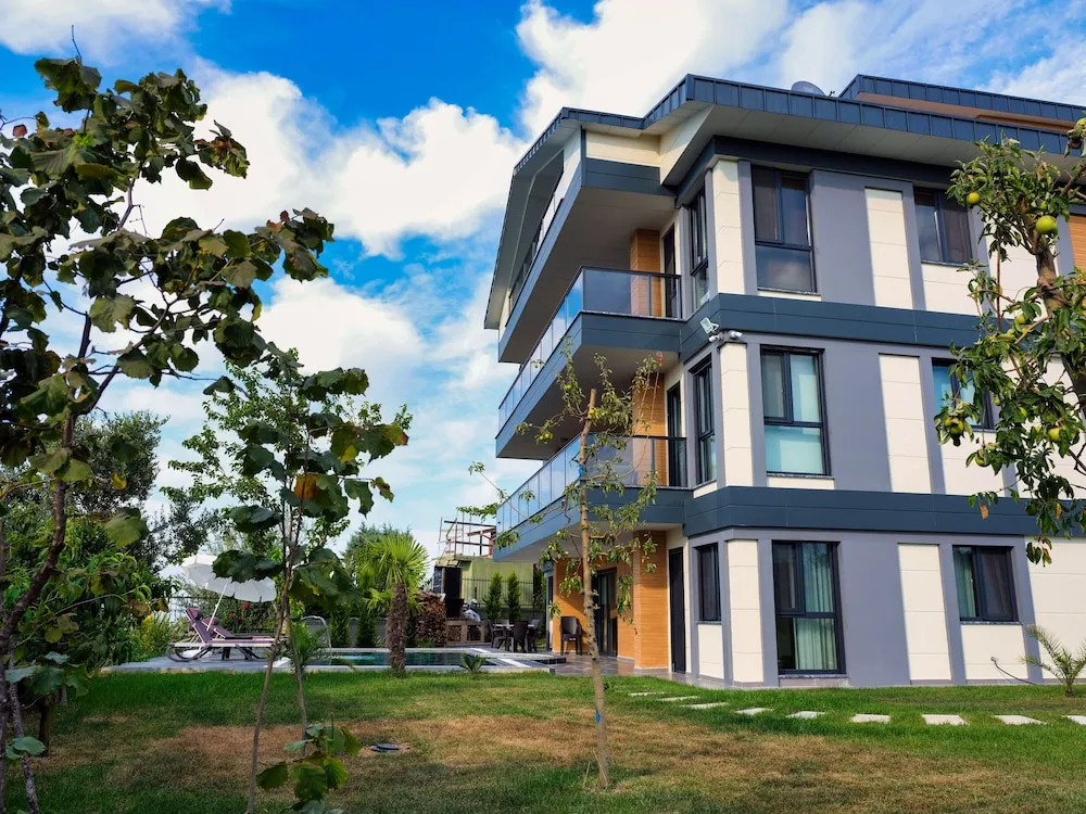 Luxury Villa, Deniz Manzaralı, Bahçeli