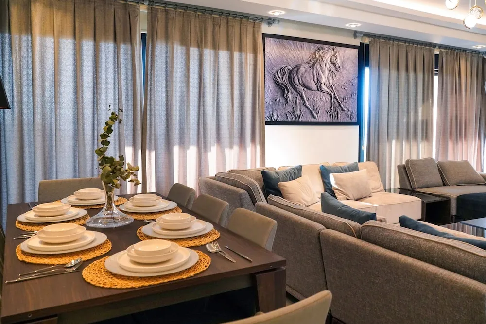 Luxury Villa, Deniz Manzaralı, Bahçeli