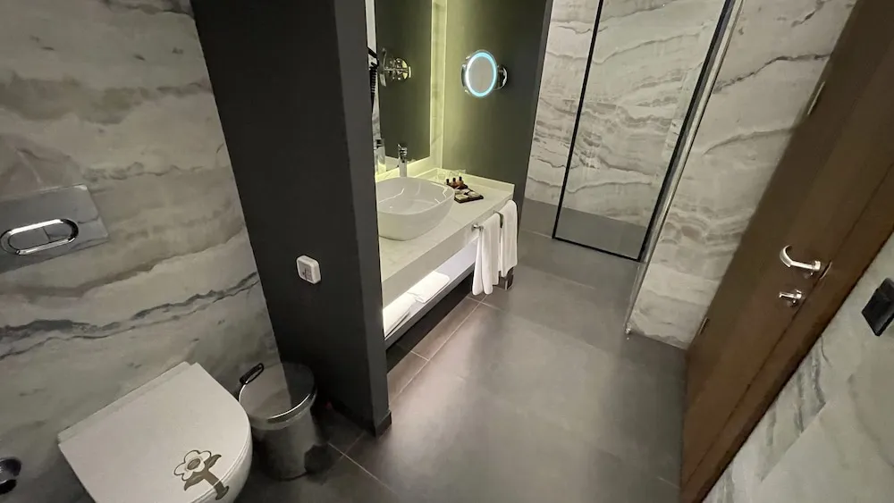 Deluxe Üç Kişilik Oda