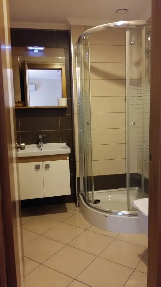 Standard Oda, 1 Çift Kişilik veya 2 Tek Kişilik Yatak
