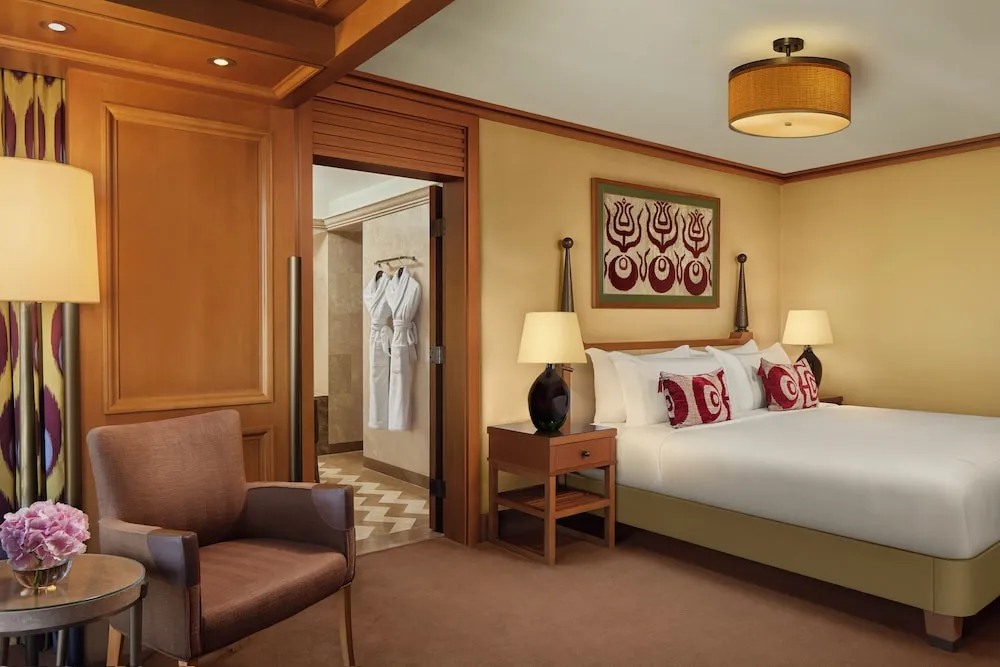 Deluxe Bosphorus Bridge View King Bed