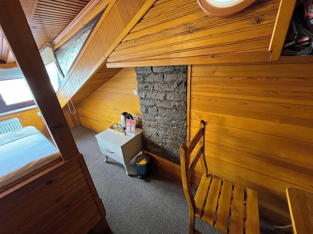 Economy Tek Büyük Yataklı Oda