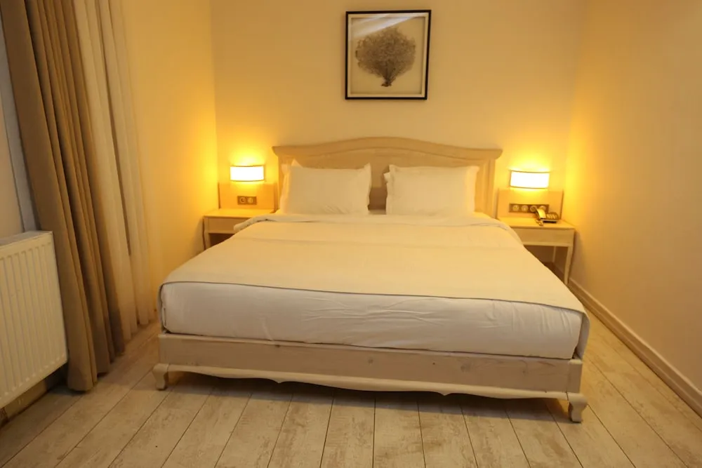 BEGONVIL DUBLEKS SUIT