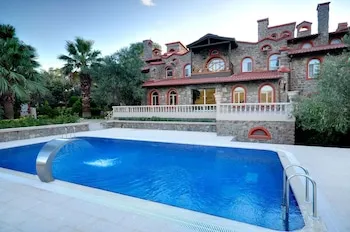 Oliviera Private Island Hotel, Kalem Adası