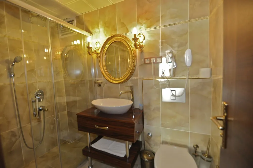 Standard Üç Kişilik Oda