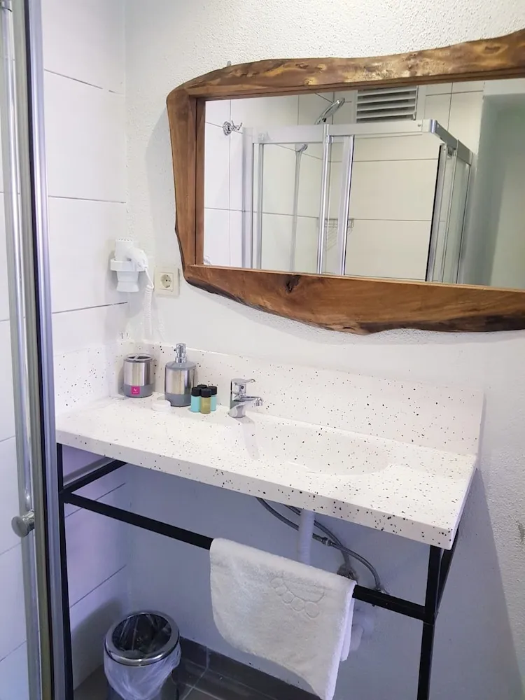 Luxury Üç Kişilik Oda