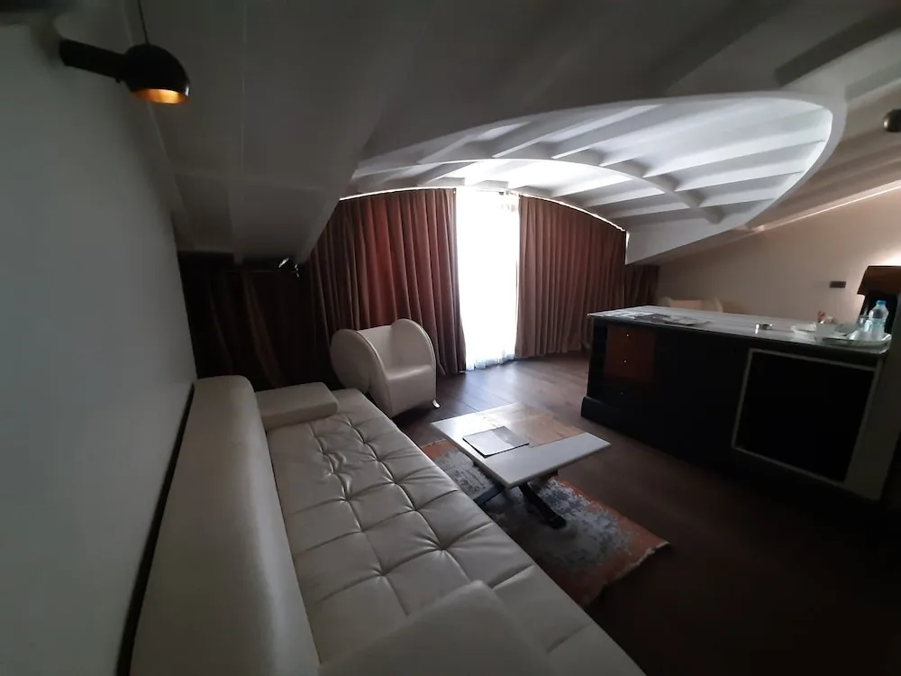 Basic Süit, 1 Yatak Odası