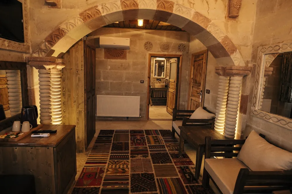 Süit, Sıcak Su Küveti