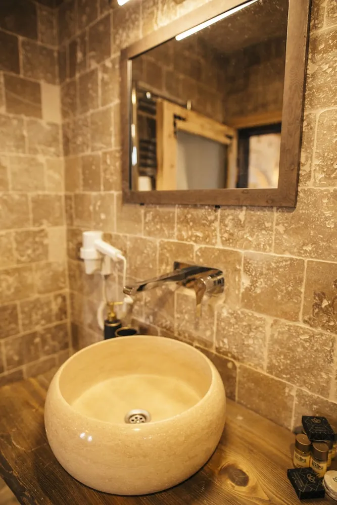 Deluxe Tek Büyük Yataklı Oda, Balkon