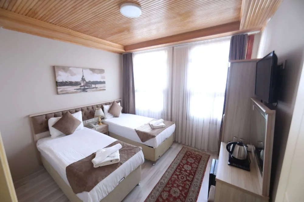 Economy Room, Twin Beds