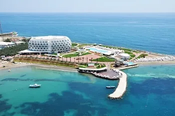 Gold Island Selected Hotel