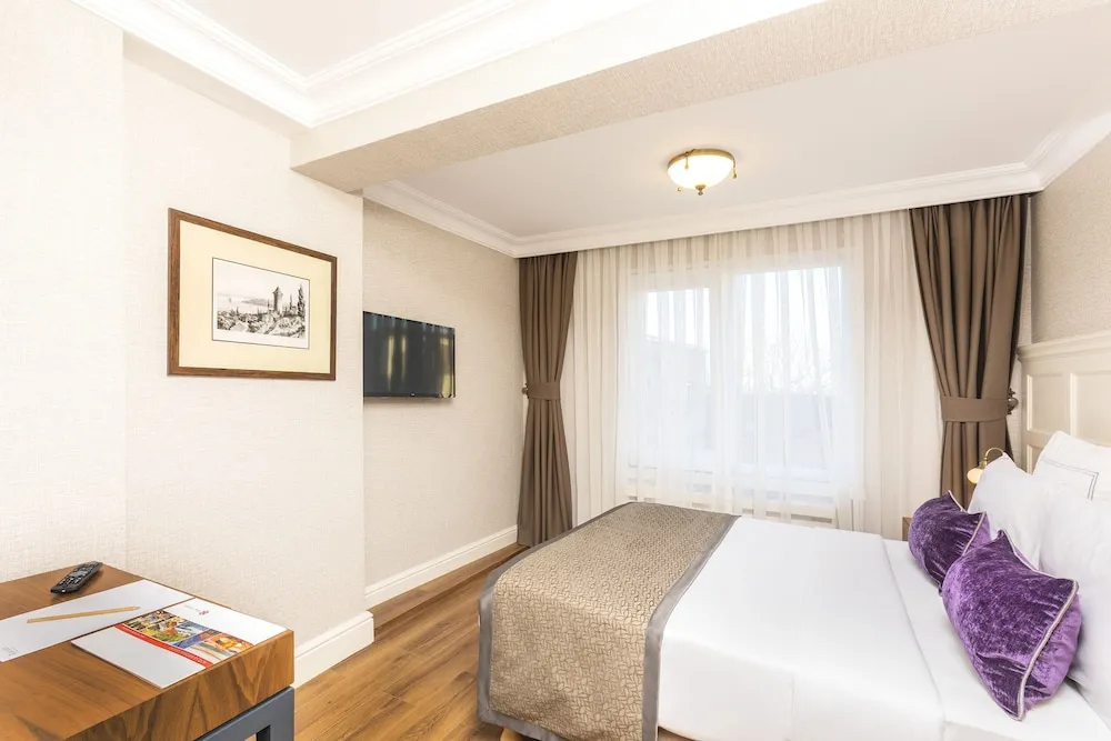 Deluxe Tek Büyük Yataklı Oda, 1 Yatak Odası