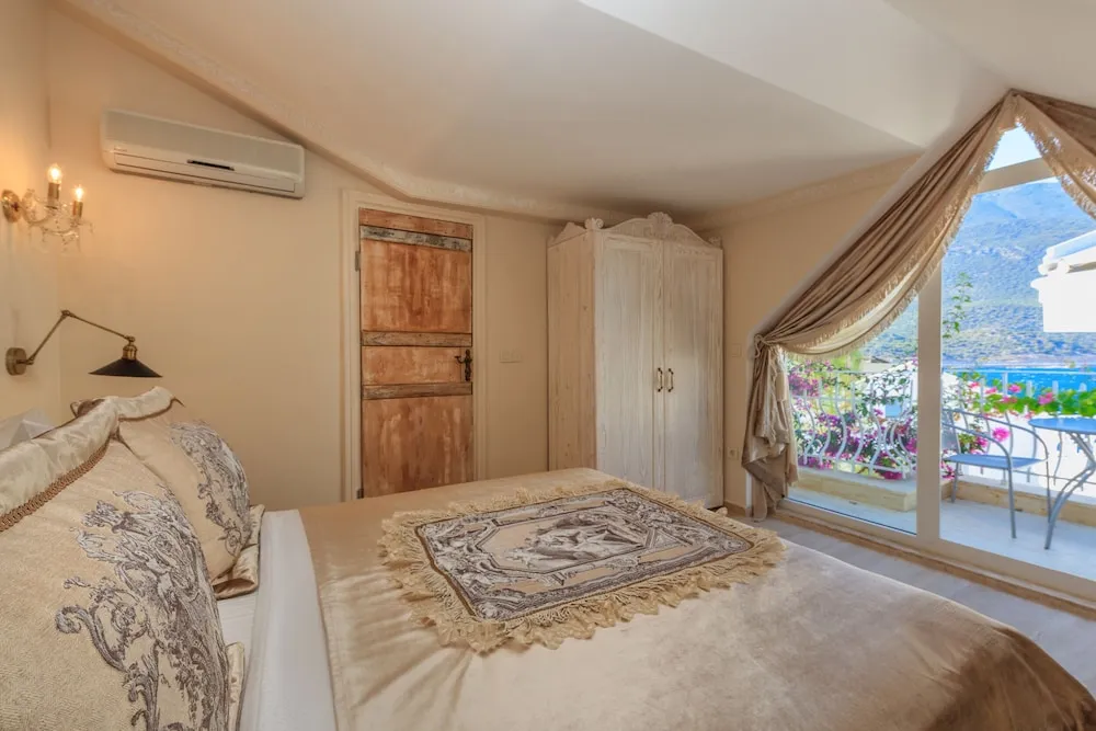 Deluxe Çatı Katı Süiti (Penthouse), Deniz Manzaralı