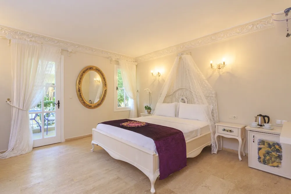 Deluxe Süit, Bahçe Manzaralı