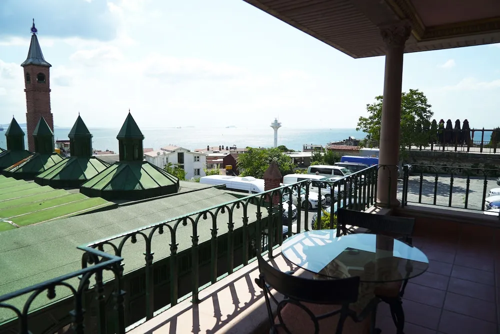 Deluxe Room With Sea View